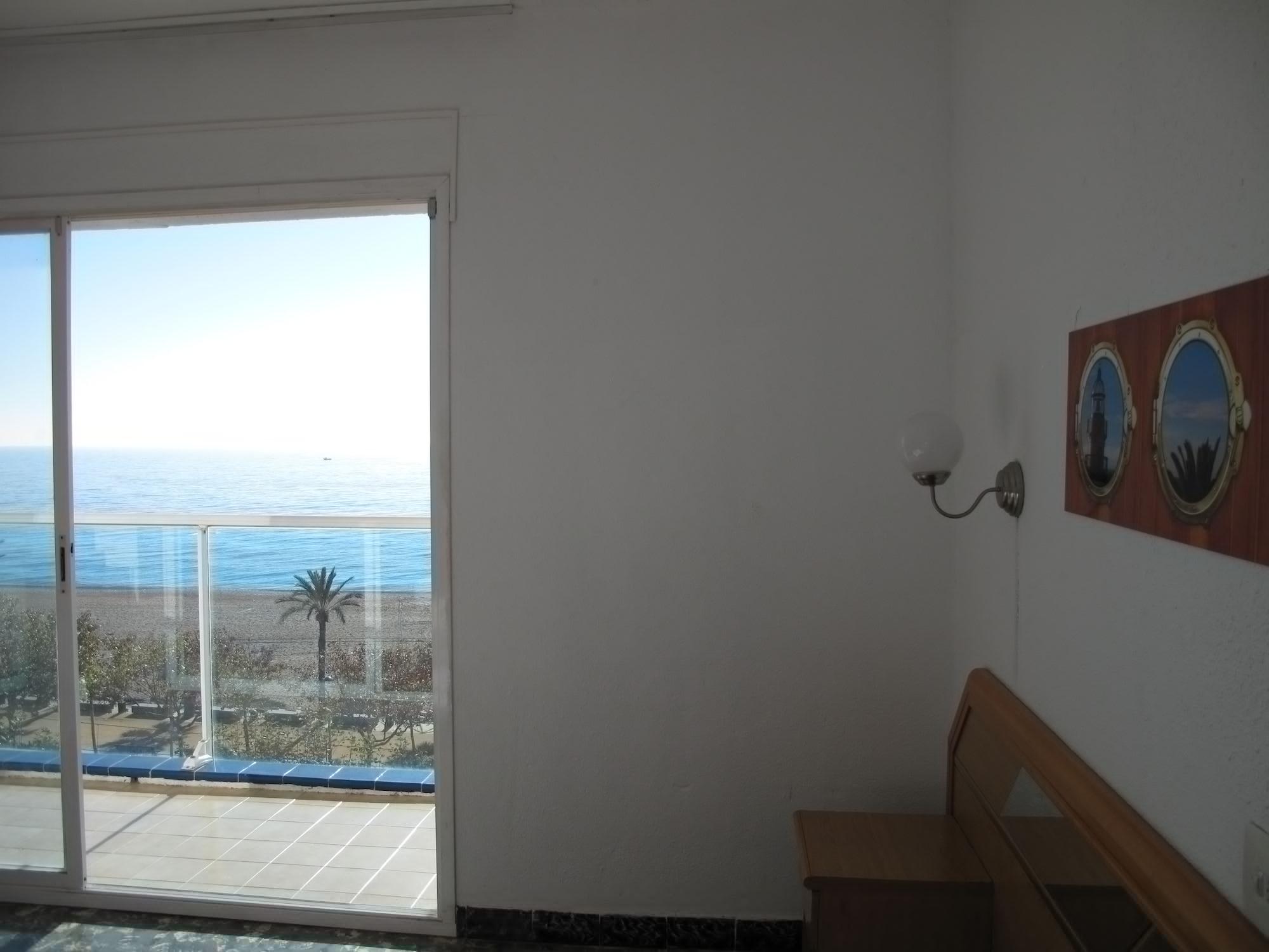 Hotel Fragata Калея Екстериор снимка