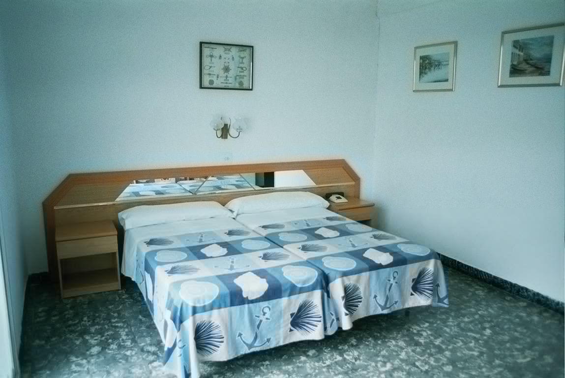 Hotel Fragata Калея Екстериор снимка
